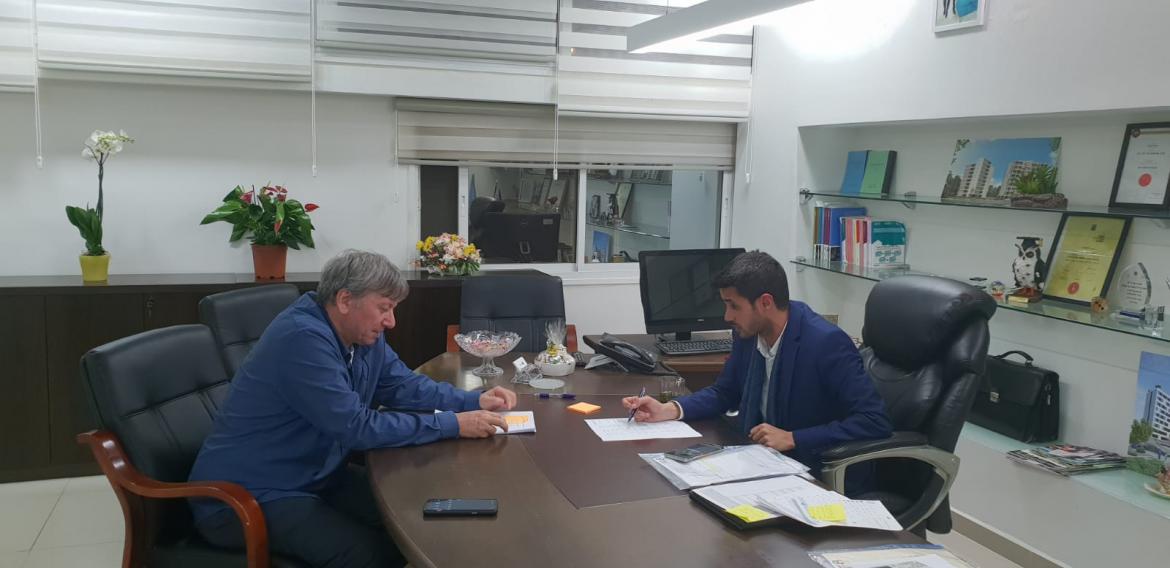 ישיבת עבודה ראשונה בין ראש העיר למנכל העירייה