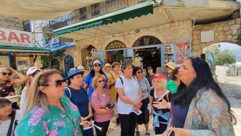 יצאנו עם כיתת הוותיקים של אורט דנציגר לסיור היסטורי וחווייתי (2).jpg