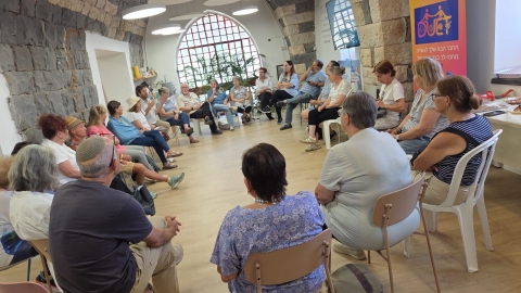 קיימנו מפגש מיוחד ומרגש בין ותיקי קריית שמונה לוותיקי קיבוץ שמיר