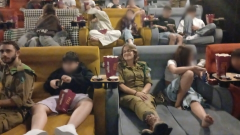 יצאנו עם בני הנוער של קריית שמונה לערב קולנוע מיוחד בכרמיאל 